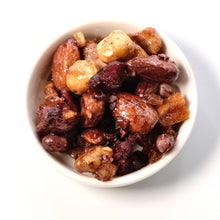 画像をギャラリービューアに読み込む, スパイスナッツ イングリッシュシナモン(ナッツ、十勝産小豆、ドライフルーツ)